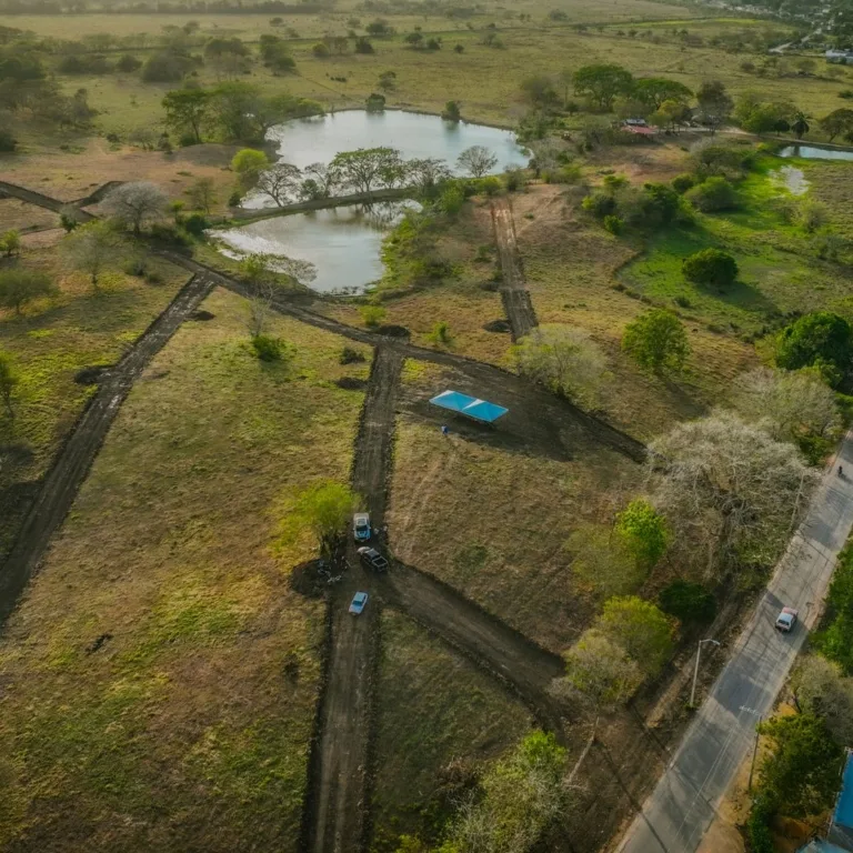 PUBLICIDAD DE AMARÚ (3)